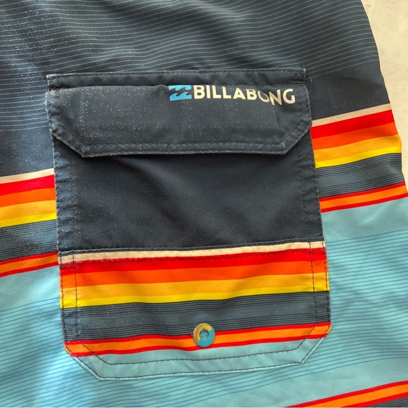 Billabong Platinum X Spinner Striped Performance Boardshorts - Picture 9 of 10
